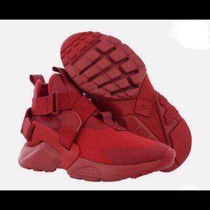 Nike Air Huarache City RED